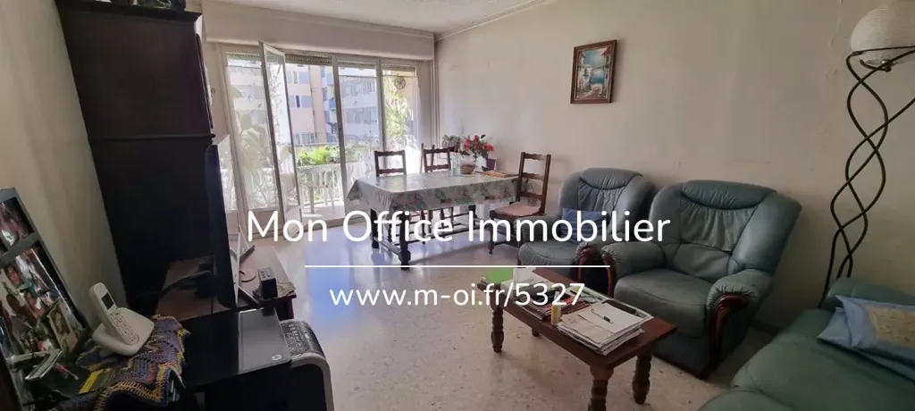 Soggiorno - Sunny Apartment with Pool in Aubagne