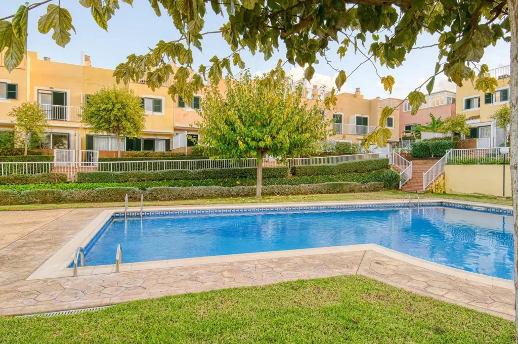 pool_area