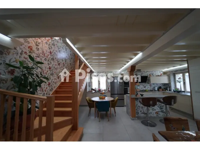 Salle à manger - Chalet with Traditional Architecture in Cudón