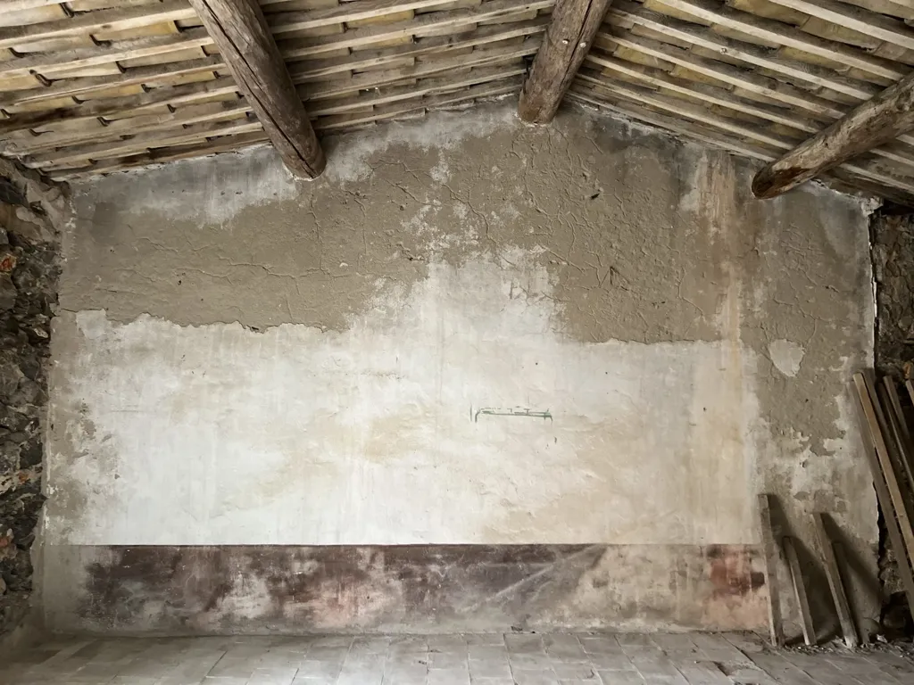 Stanze - Stone House with Potential in Port-La-Nouvelle