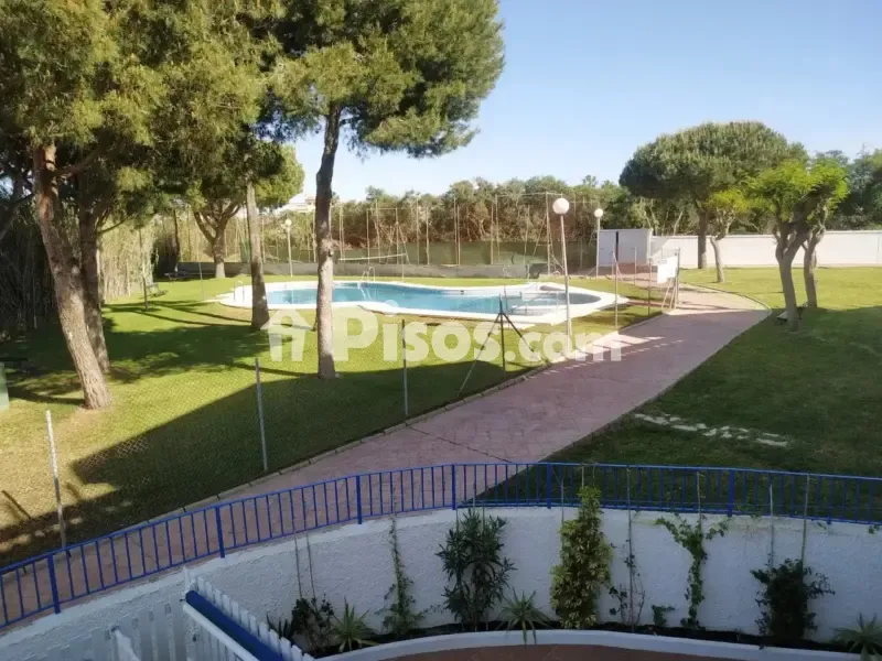 Bassein - Furnished Flat with Pool in La Jara