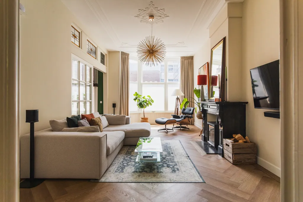 Elutuba - Renovated Upper-Floor Apartment in Duinoord