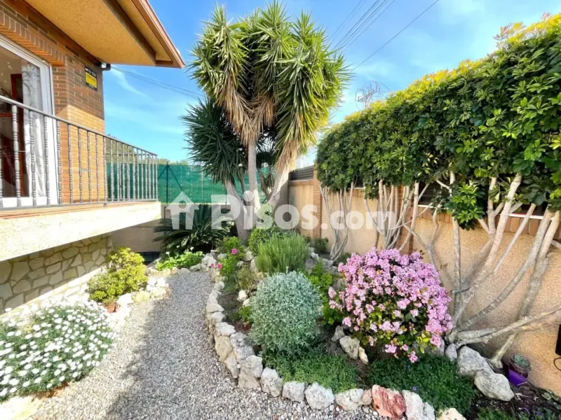 Aed - Chalet with Private Pool in El Vendrell