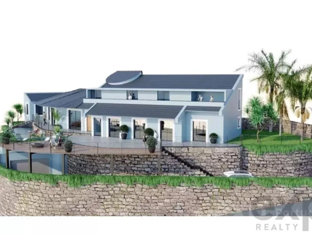 Luxury House with Pool in Funchal, Madeira