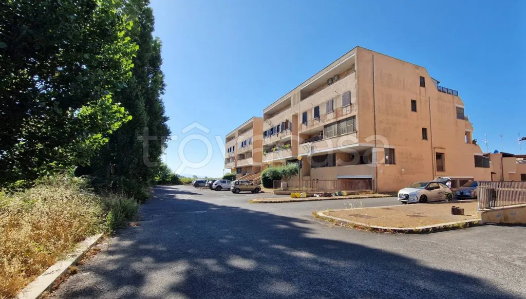 Välivaade - Seafront Apartment with Parking in Latina