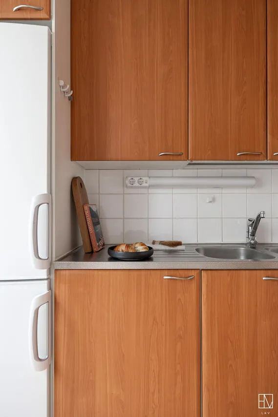 Cuisine - Geothermal-Heated Apartment with Sauna in Hervanta