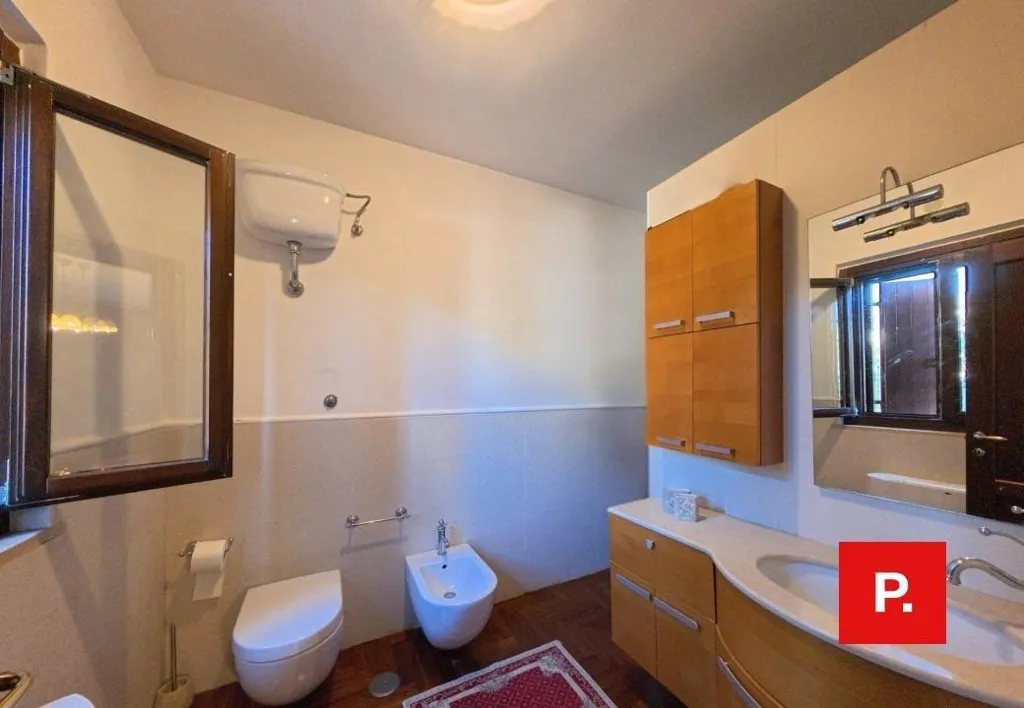 Salles de bain - Terraced Villa with Private Garden in Caserta