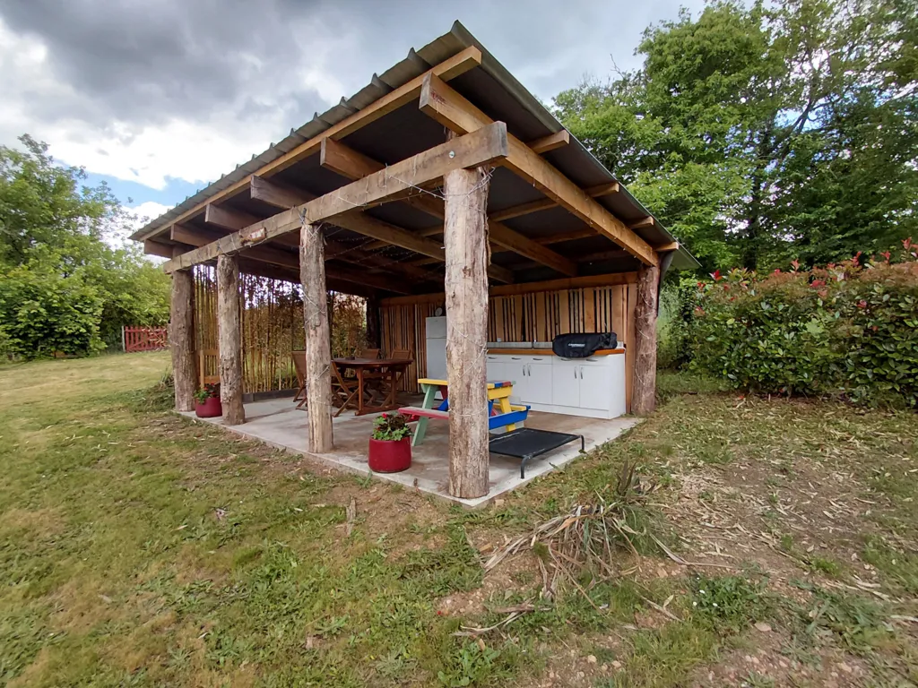 Terrasse - Bungalow avec jardin paysagé à Les Lèches