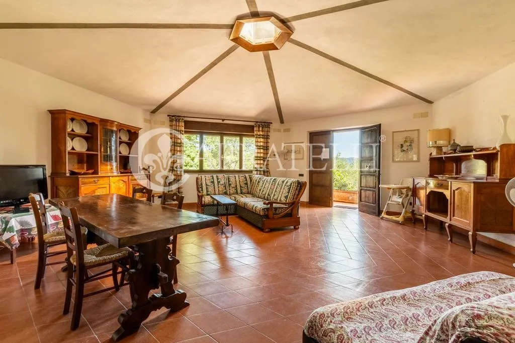 Salle à manger - Luxury Villa with Panoramic Pool near Massa Marittima