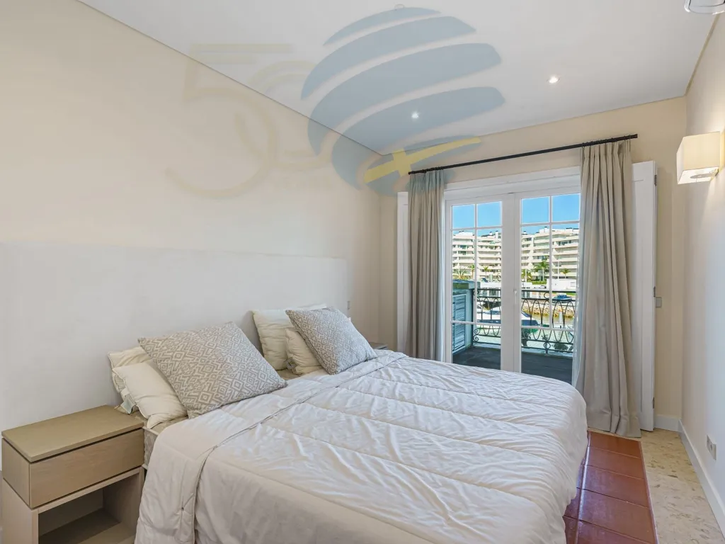 Magamistoad - Luxury Apartment with Marina Views in Vilamoura