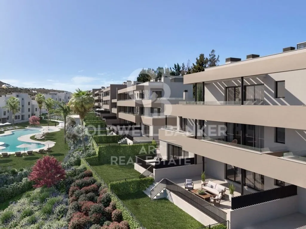 Pool - Luxury Flat with Golf View in Casares