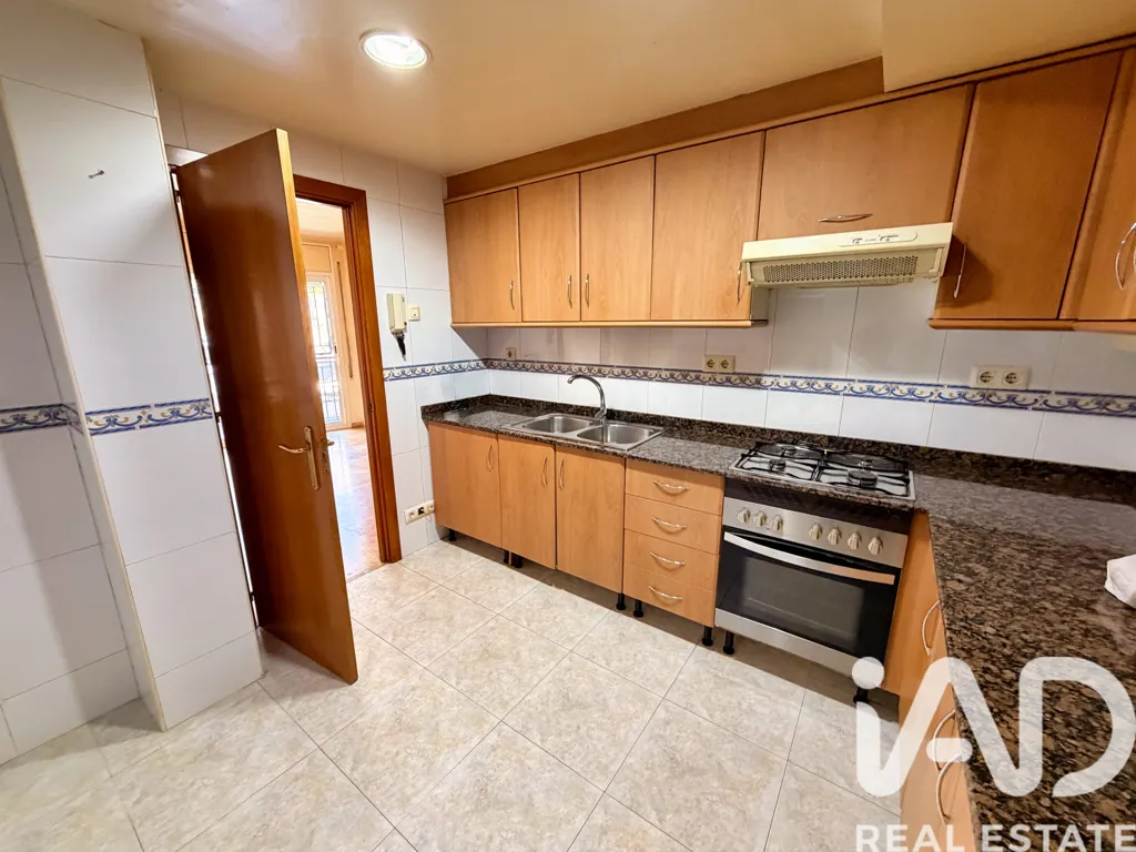 Cuisine - Ground Floor Flat with Patio in Vallirana