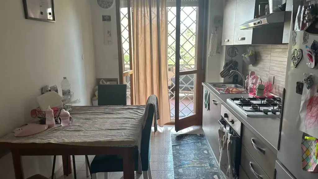 Apartment with Terrace in Via Morolo, Rome