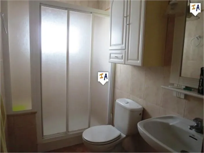 Salles de bain - Townhouse with Courtyard in Mollina