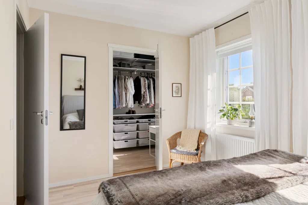Bedrooms - Modern Bungalow with Garden in Säljan