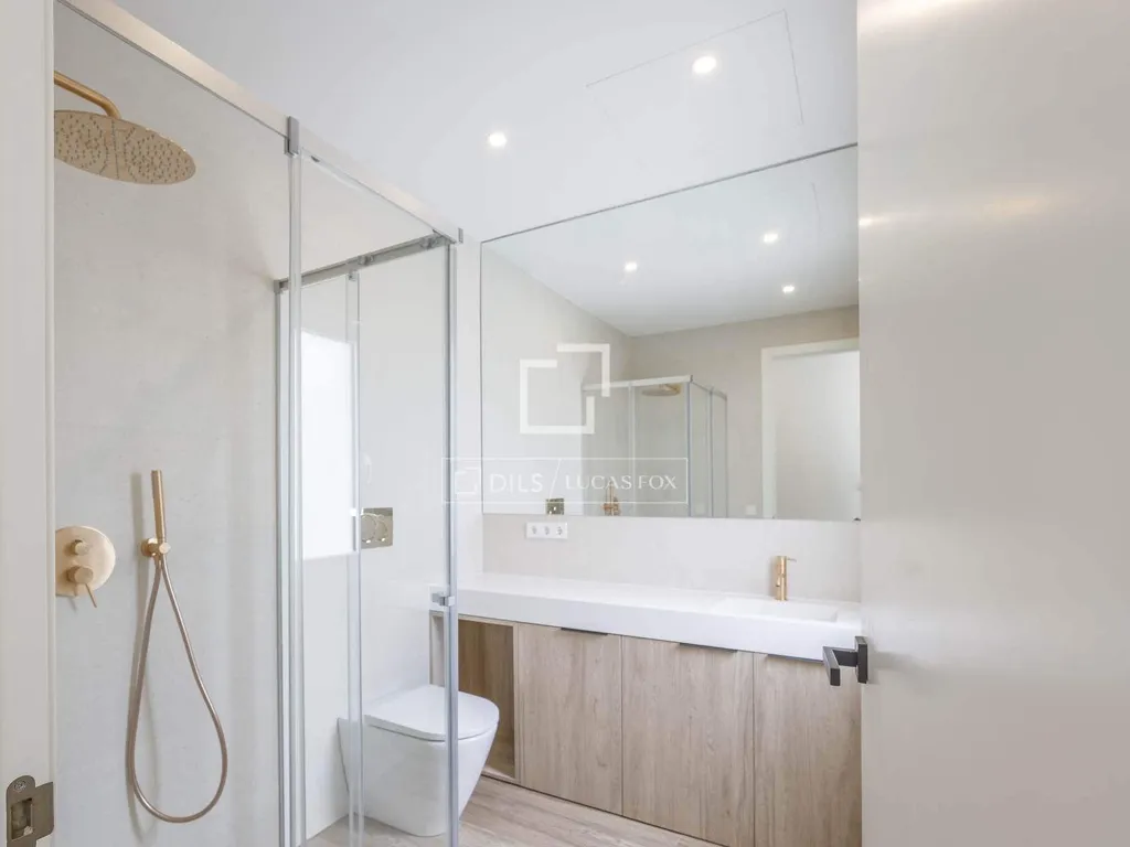 Vannitoad - Renovated House with Pool in Burjassot