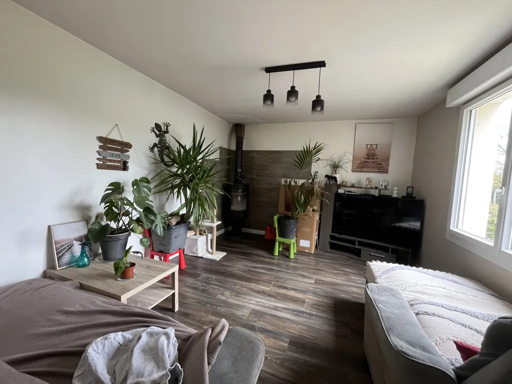 Séjour - Maison avec Jardin et Garage à Melrand