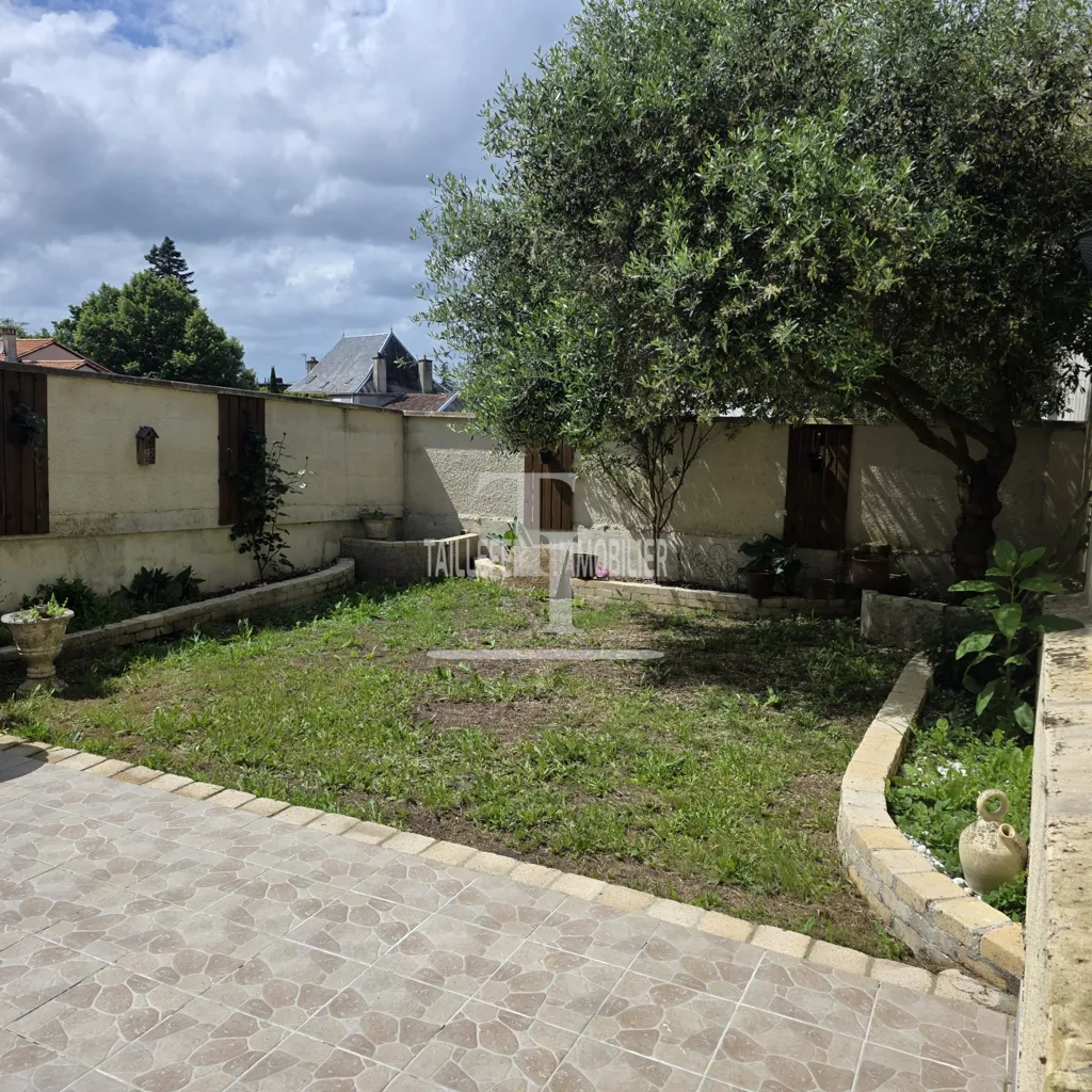 Jardin - Maison Loft Rénovée avec Terrasse à Boulazac