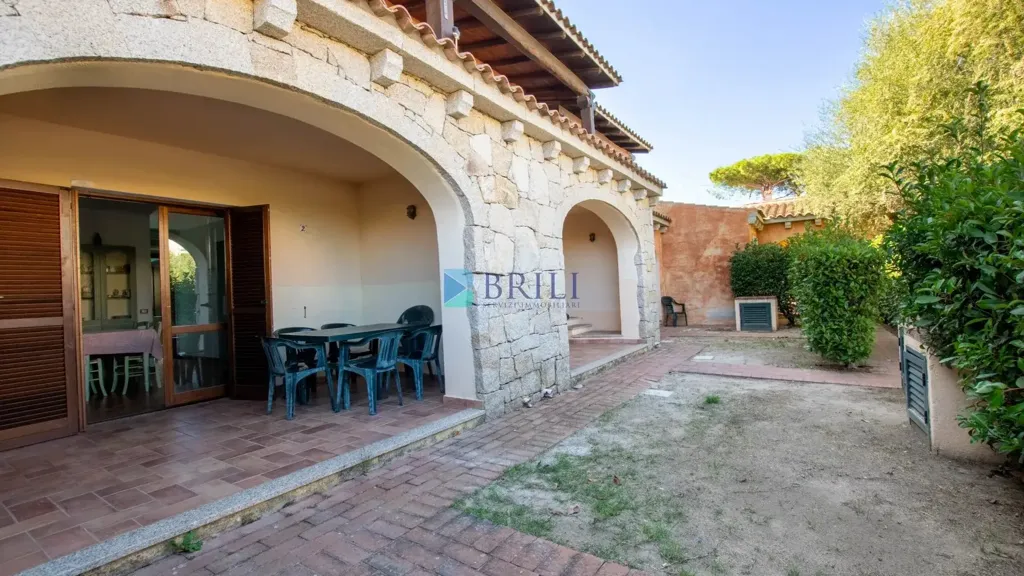 Terrass - Apartment with Private Garden in San Teodoro