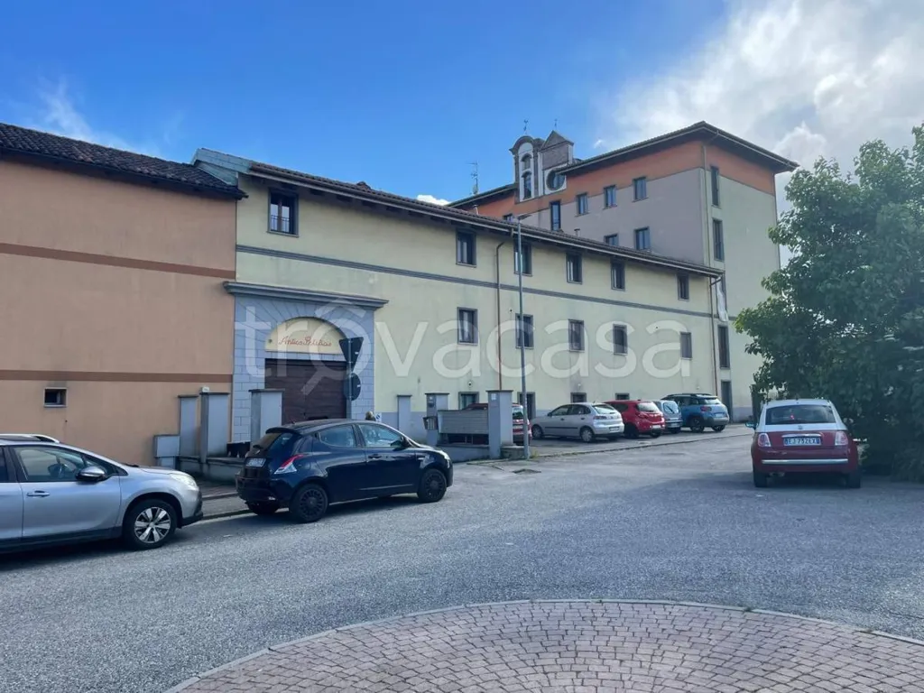 Extérieur - Rearranged Apartment with Balcony in Collegno