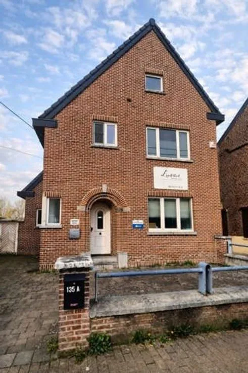 Extérieur - Appartement Rénové avec Cuisine Équipée