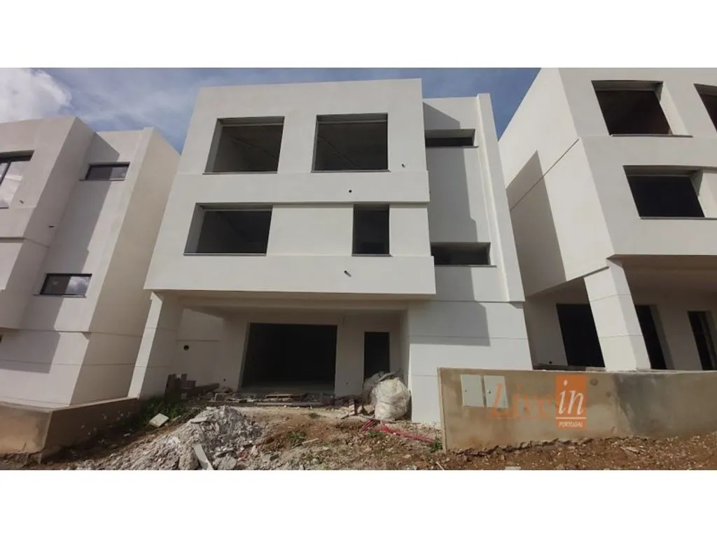 Välivaade - Modern Detached House with Garden in Mafra