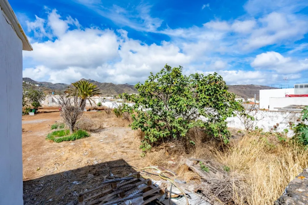 Jardin - Urban Plot with Development Potential in La Cuesta