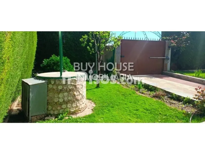 Giardino - Chalet with Pool in Villaluenga de la Sagra