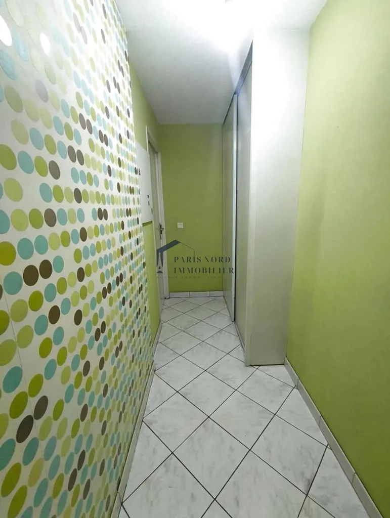 Entrée - Appartement F4 avec Balcon dans le Quartier Prisé du Blanc-Mesnil