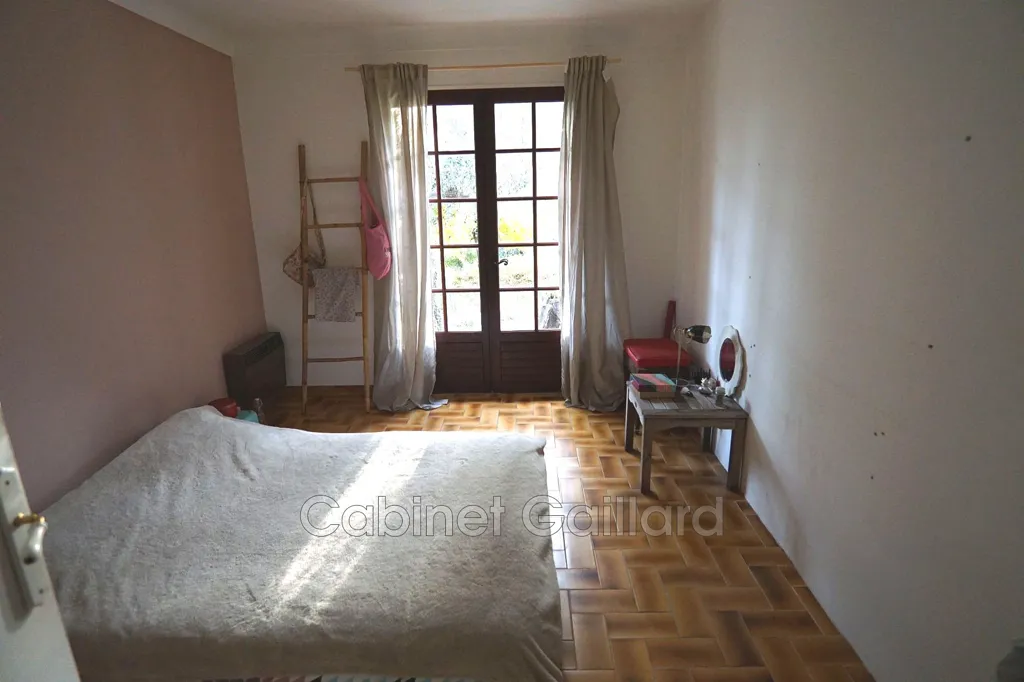 Chambres - Maison Traditionnelle avec Oliviers à Cabris
