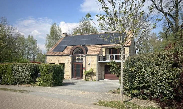 3 magamistoaga maja asukohas Genval