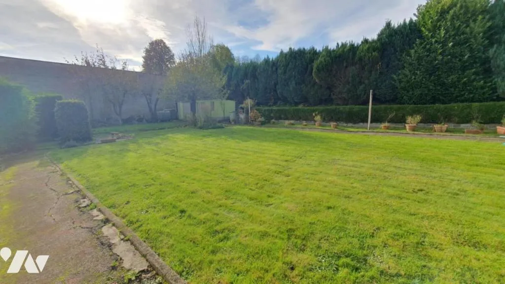 Garden - Detached House with Garden near Dieppe