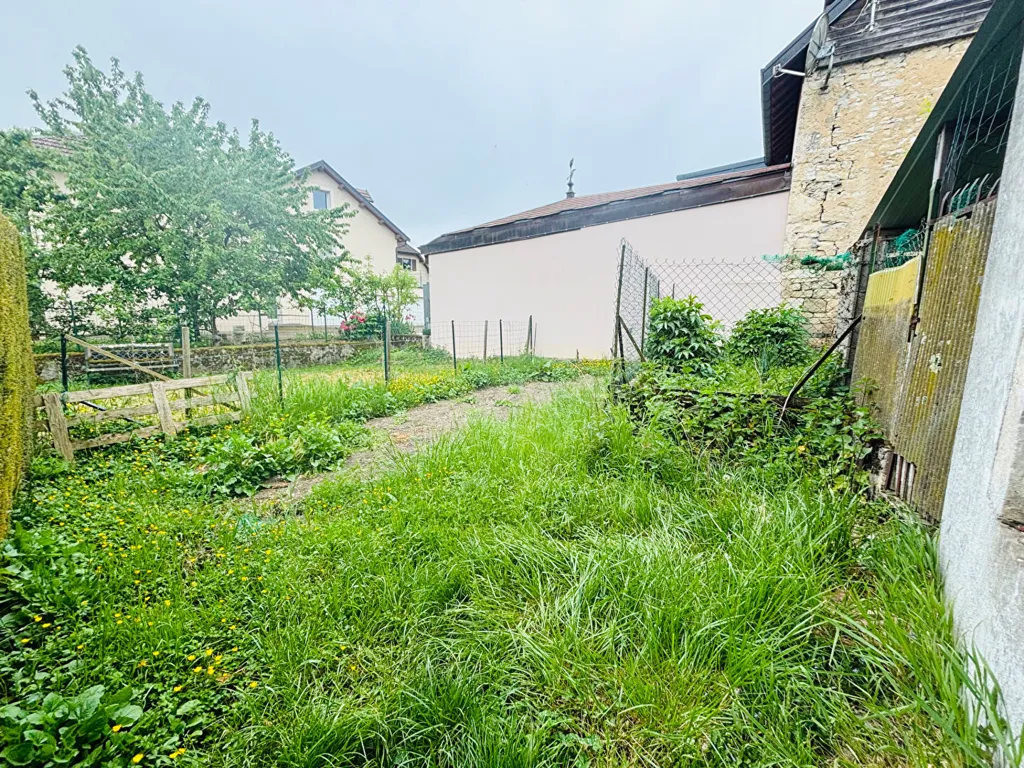 Jardin - Maison à Rénover avec Jardin au Centre de Quingey