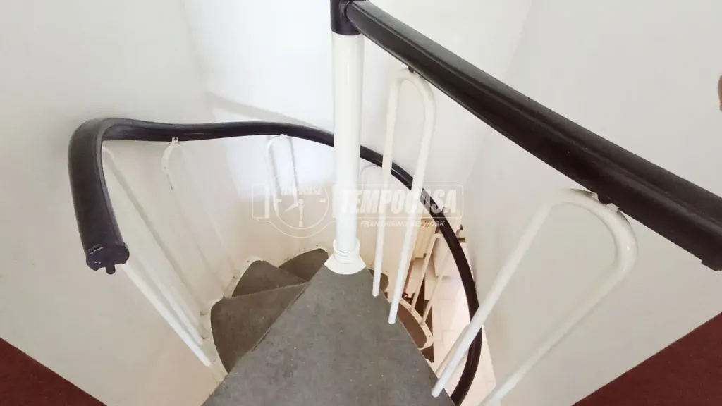 Toad - Spacious Apartment with Balcony in Cesate