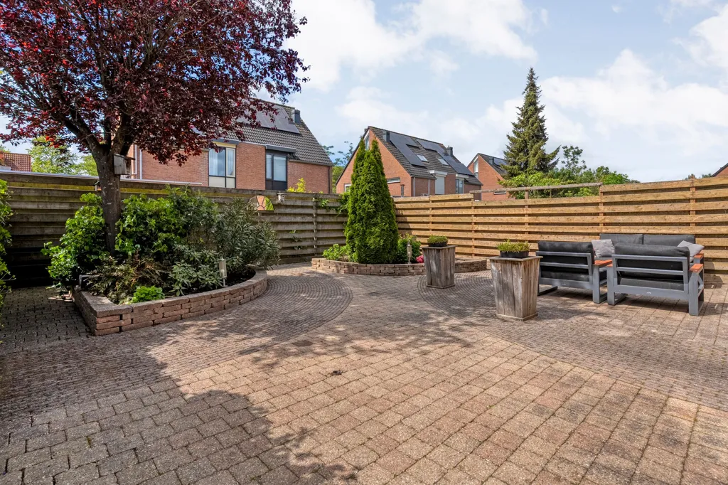 Aed - Two-Storey House with Garden in De Maten, Kampen