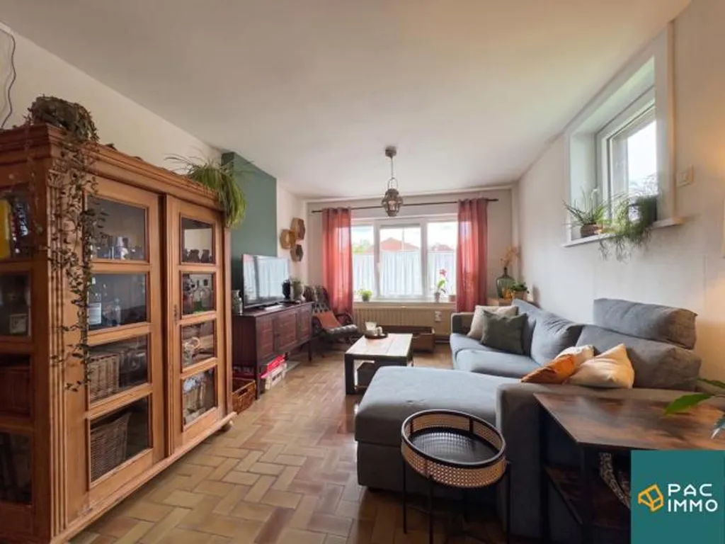 Séjour - Appartement avec Terrasse et Jardin en Résidence Semi-Détachée