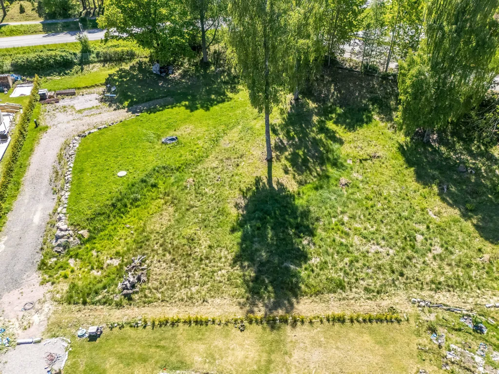 Õhuvaade - Unbuilt Plot with Lake View in Stavsjö