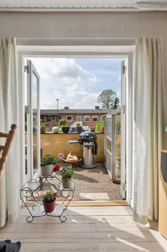 Terrass - Terraced House with Garden in Vanløse