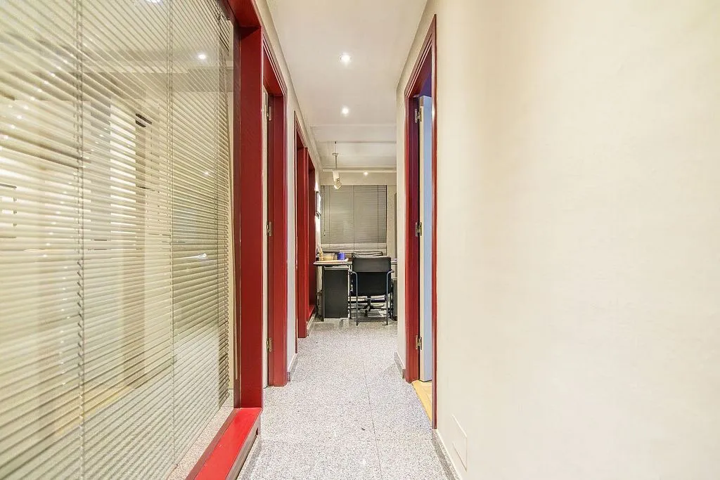 Bureau - Flat with Central Heating in Oviedo