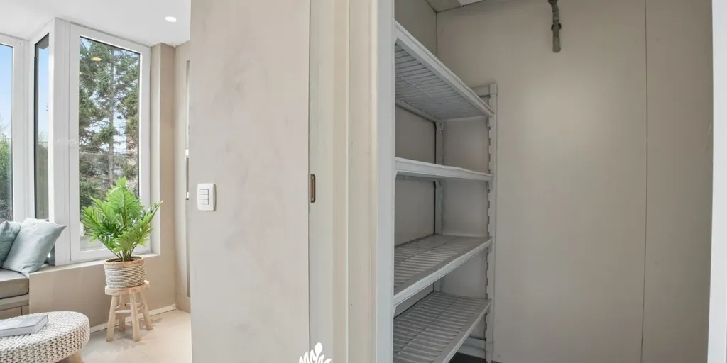 Toad - Modern Apartment with Lift in Roeselare