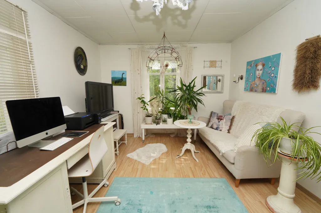 Kabinet - Historic Cottage with River View in Porvoo