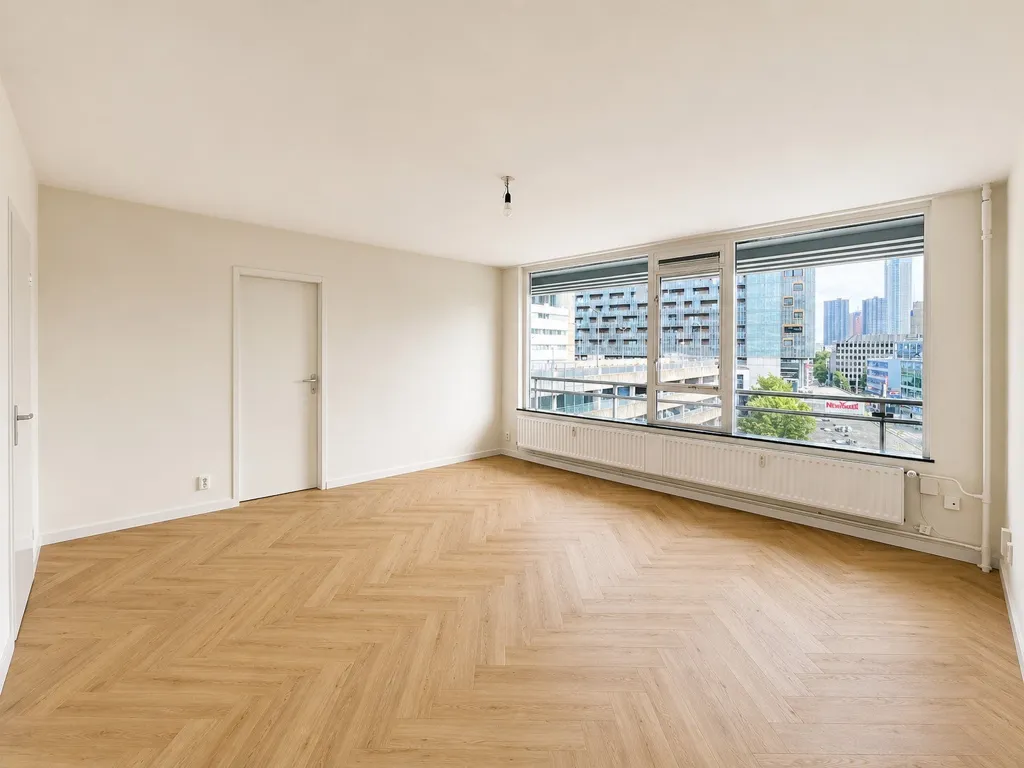 4-toaline korter asukohas Rotterdam