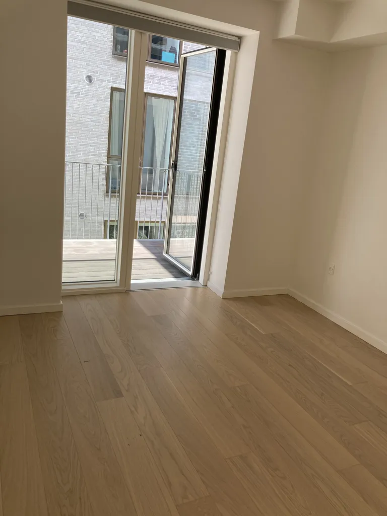 Stanze - Corner Flat with Balcony in Nordhavn
