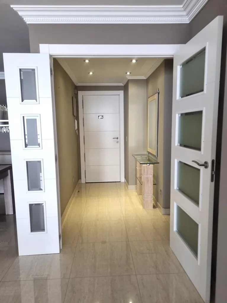 hallway_entrance