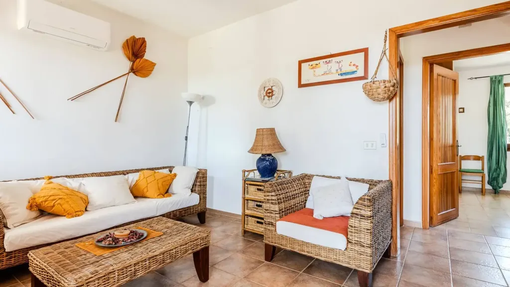 6-room house in IT