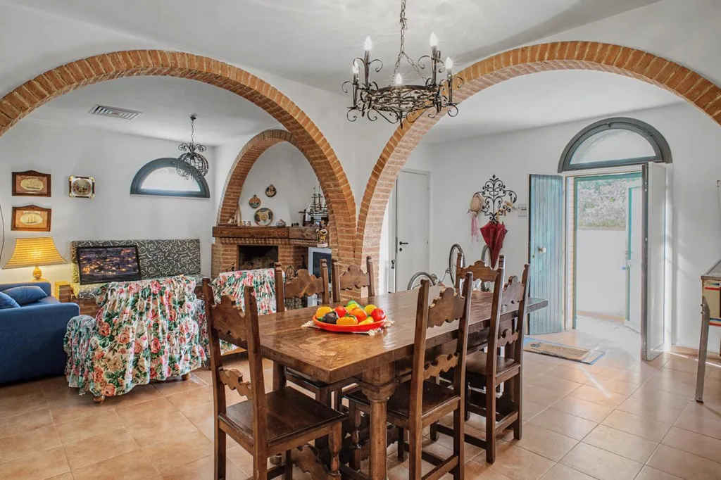Salle à manger - Villa with Balcony in Bernalda Centre