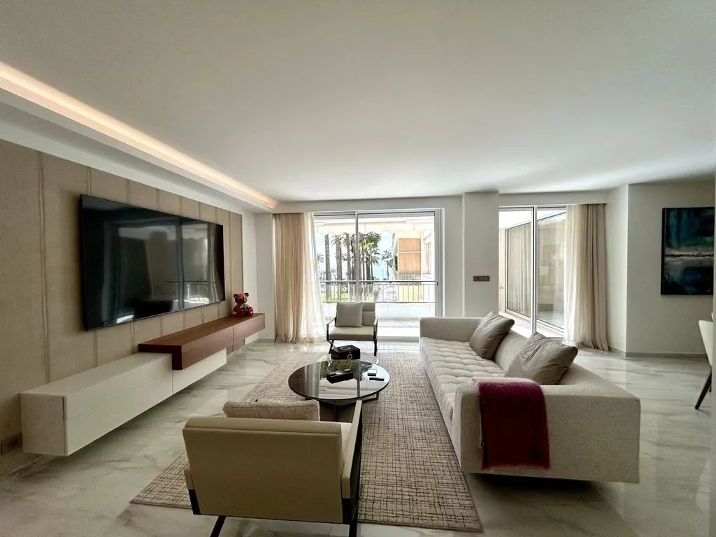 Elutuba - Luxury Flat with Sea View on Croisette, Cannes