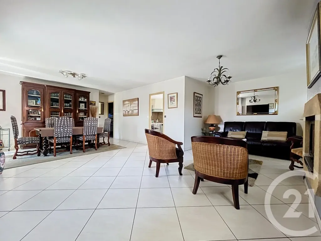 Salle à manger - Maison avec Piscine et Dépendance à Gujan Mestras
