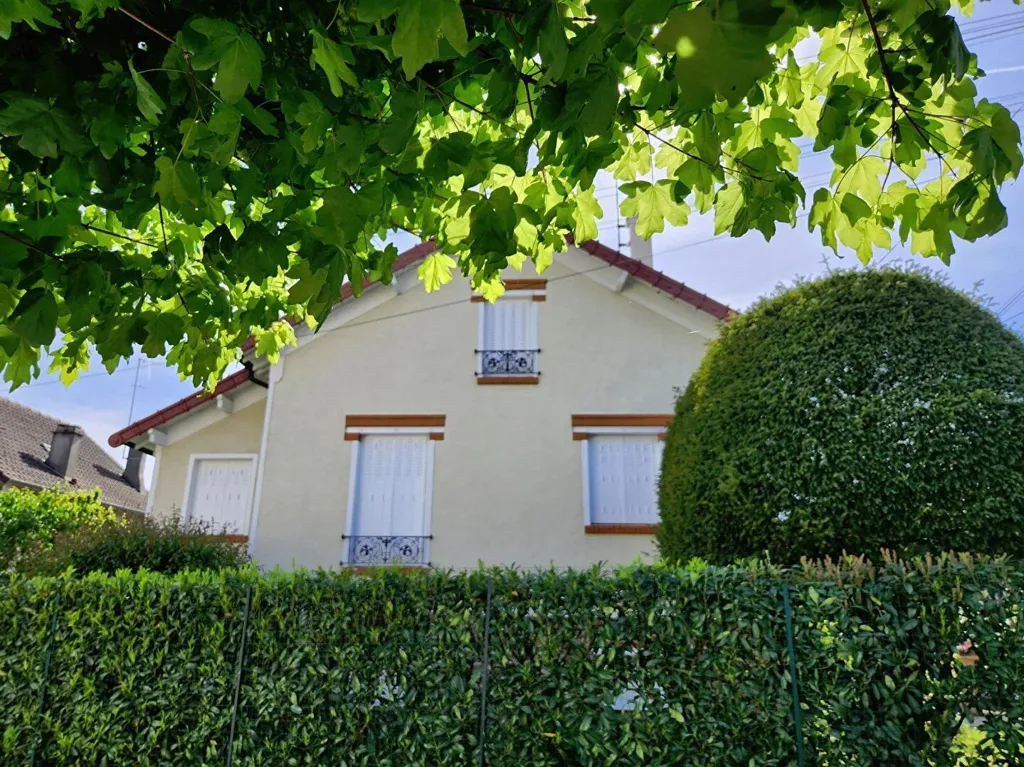 Extérieur - Pavillon Indépendant Époque avec Jardin à Gagny