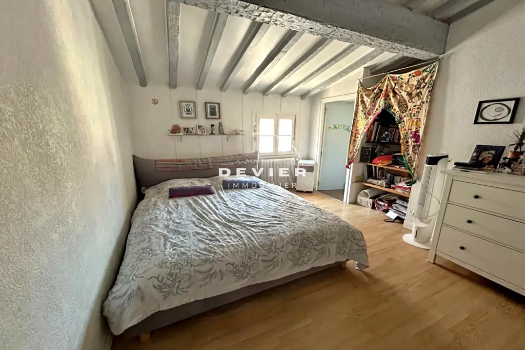 Magamistoad - Charming Townhouse in Montpellier's Historic Centre